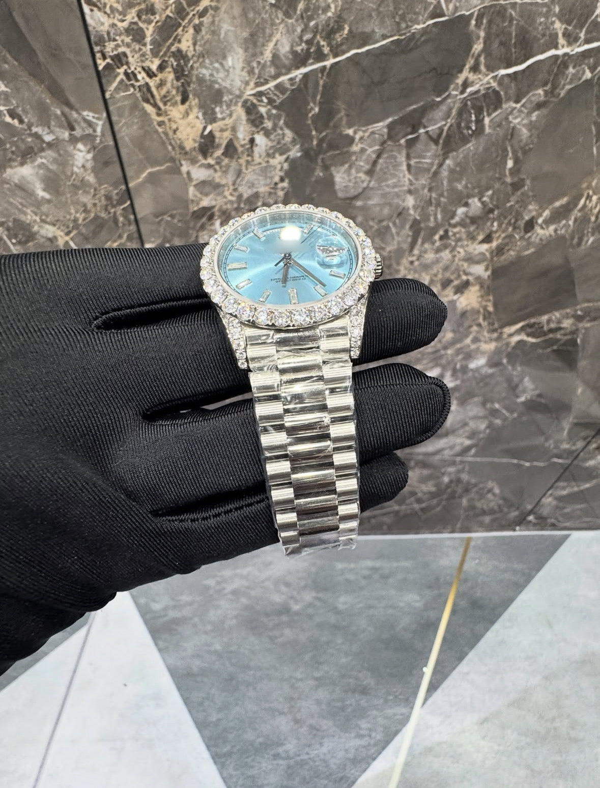 IceVault Nexa Wrist
