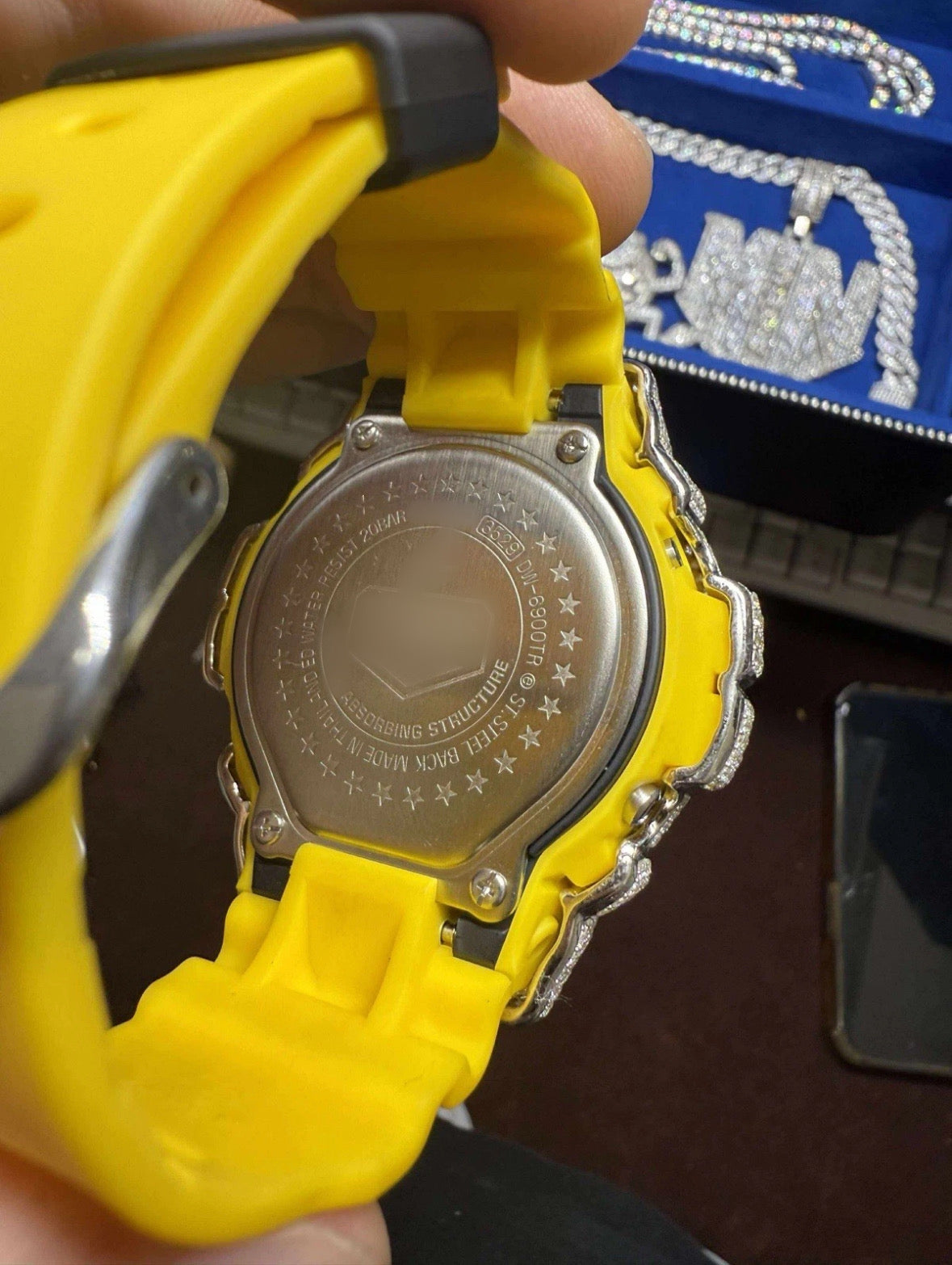 IceVault Wrist Drop