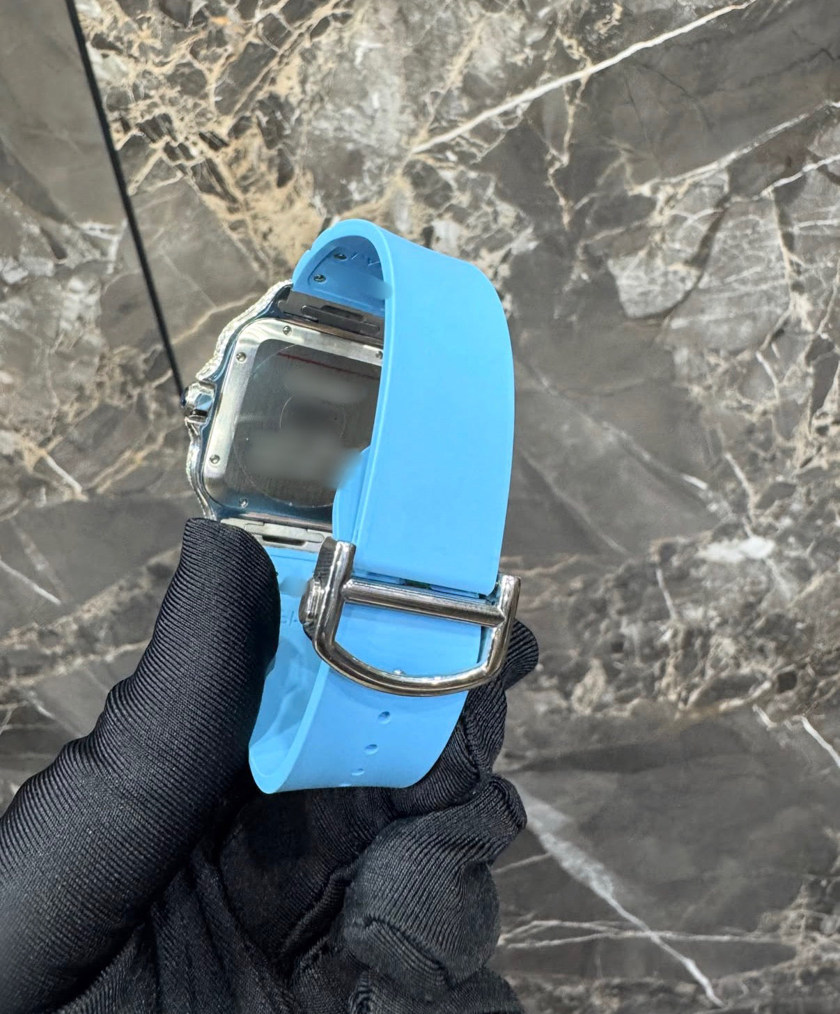 IceVault Wrist Drop